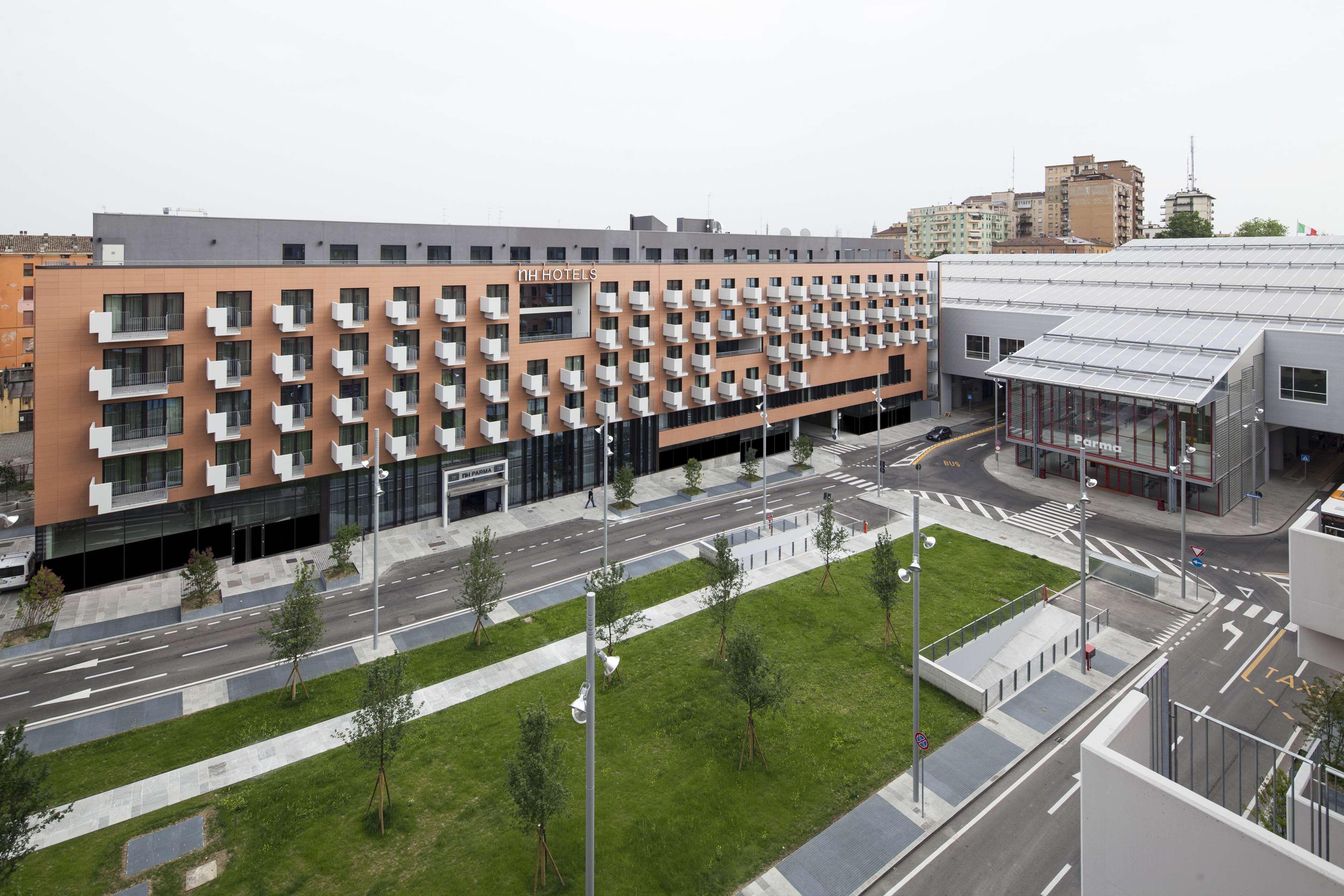 Hotel Nh Parma Esterno foto